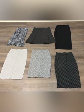 Bundle of 8 skirts being sold